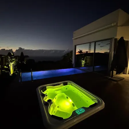 The Cube Ferienhaus *