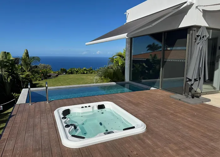 Semesterbostad The Cube *